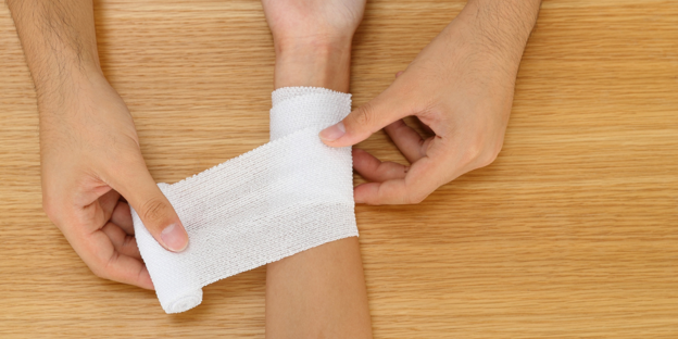 Cara Merawat Eczema mengggunakan Wet Wrap Therapy